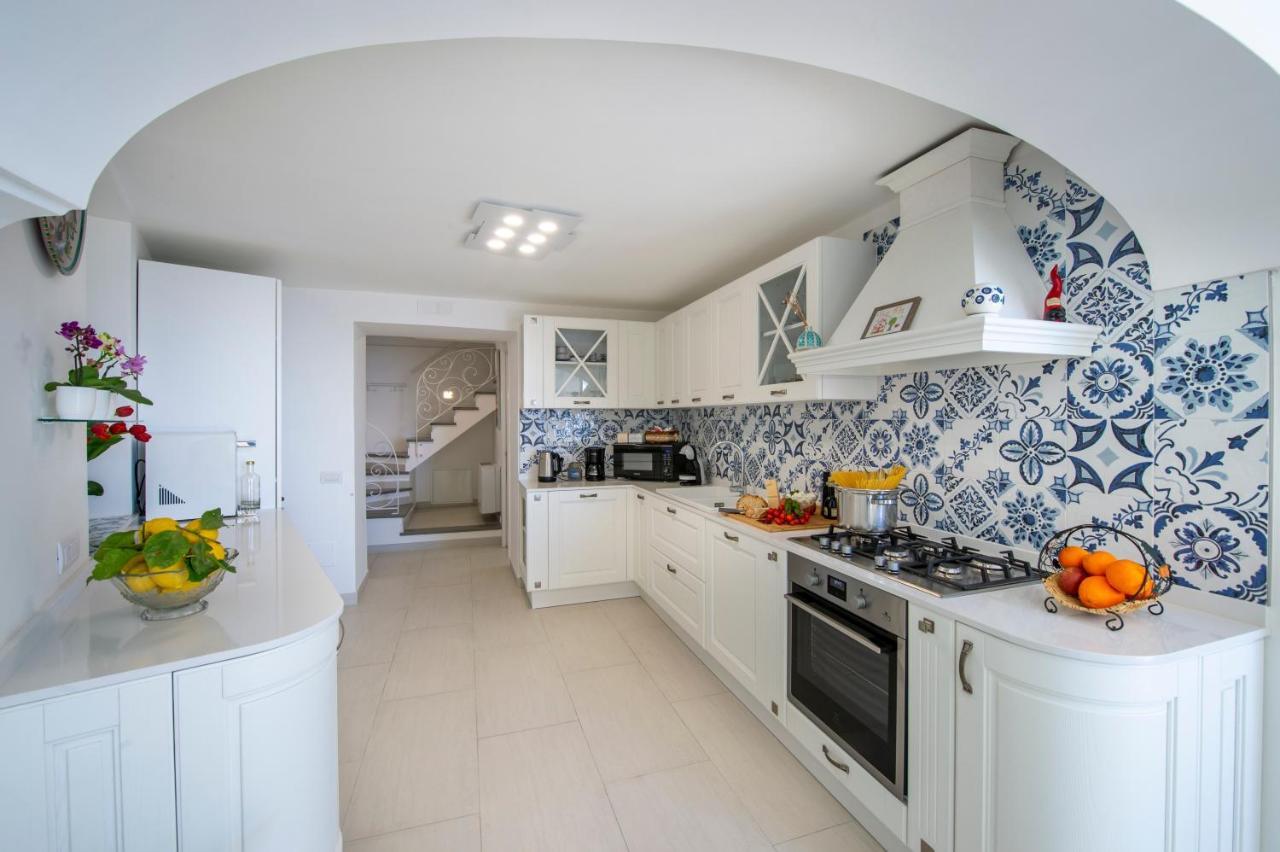 Casa Carmela Apartment Positano Bagian luar foto